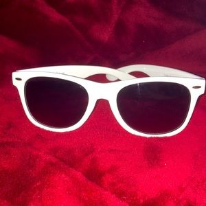 White framed sunglasses